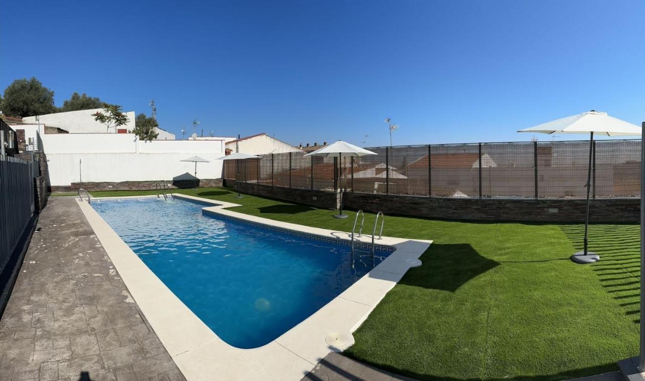 El Zarzal De Segura Villa Segura de León Екстериор снимка